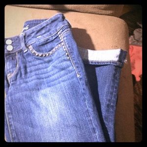 American Eagle size 4 regular capris.